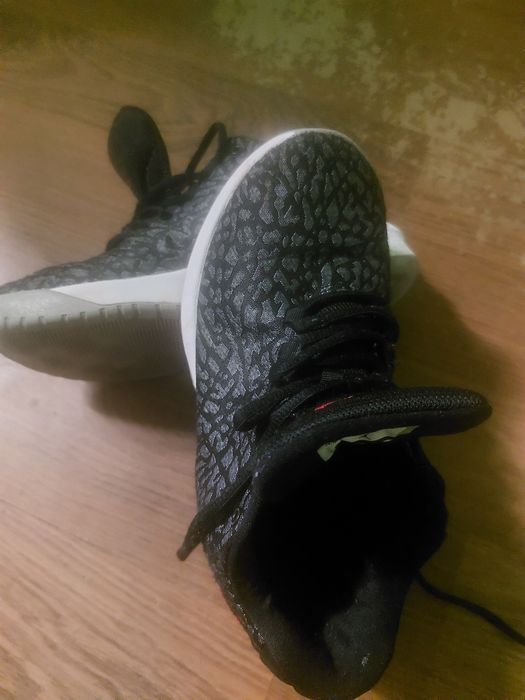 Buty Jordan  rozm.38