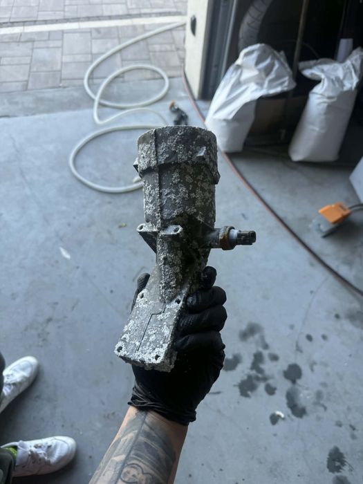 Szkiełkowanie na mokro | AquaBlasting | Vapour Blasting | Regeneracja części aluminiowych