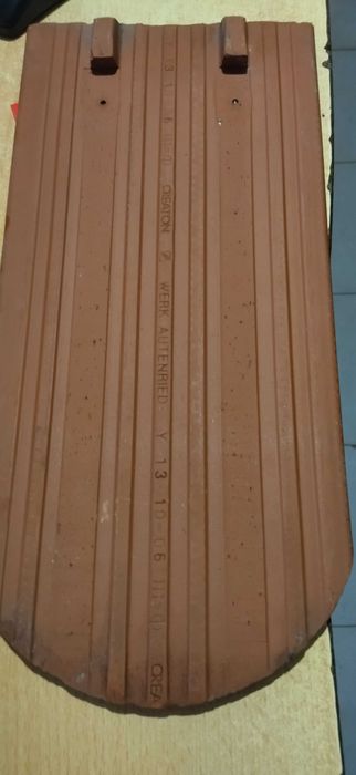 Sprzedam dachówkę creaton  karpiówka