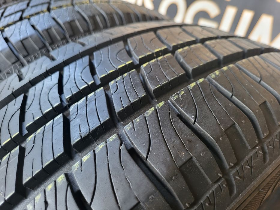 Opony wielosezonowe 215/60/17C Goodyear 7,7mm