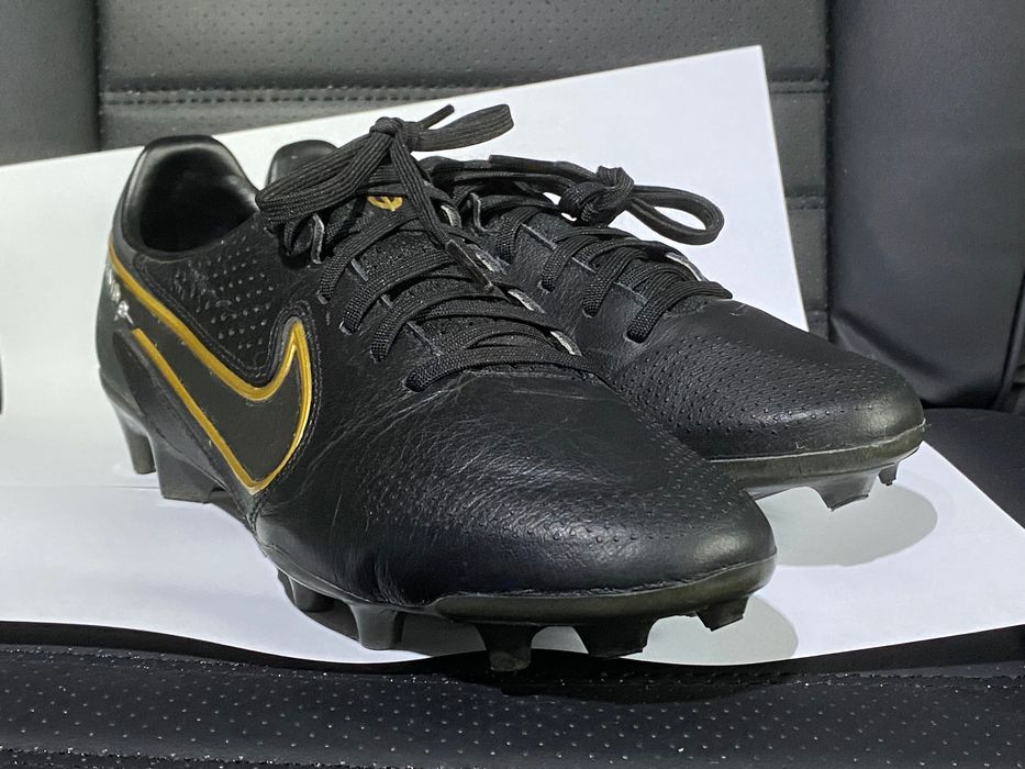 Nike Tiempo 39 (24,5cm) buty piłkarskie korki
