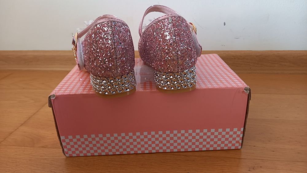Pantofelki 34 NOWE