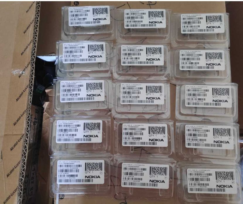 SFP Nokia/Alcatel-Lucent 3HE04823AAAA01 FTLX1471D3BCL-A5 New64752120206465123