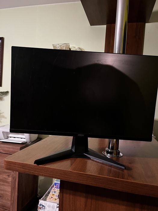 Monitor gamingowy 300Hz 0,5ms – prawie  nowy, pudełko