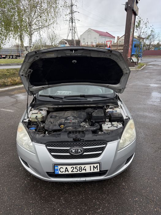 Надійний автомобіль Kia Cee’d 1.6 Diesel Ceed