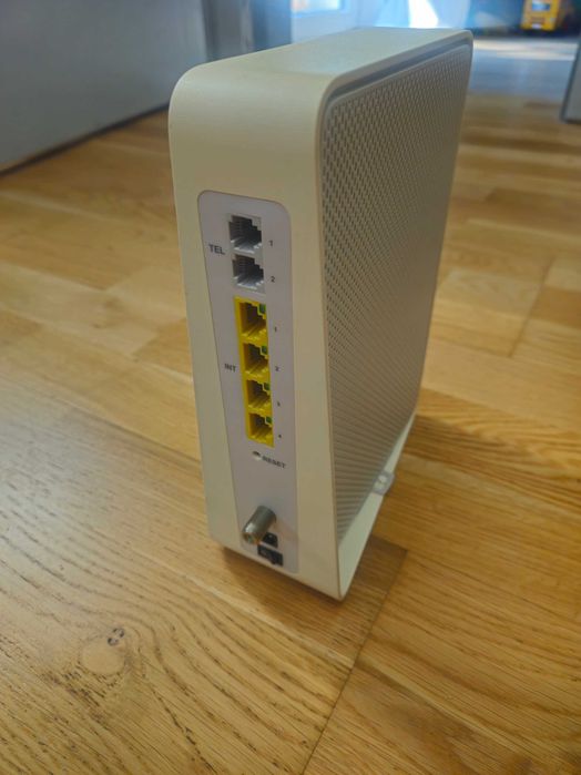 Router WiFi Compal CH7465LG-LC UPC