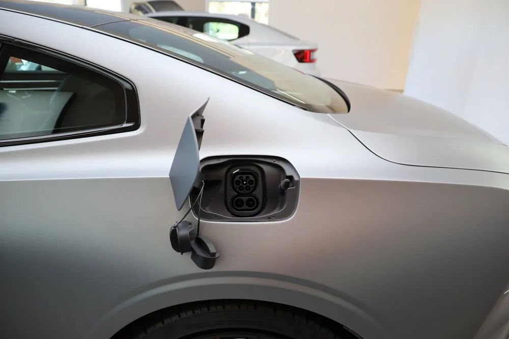 Polestar 1