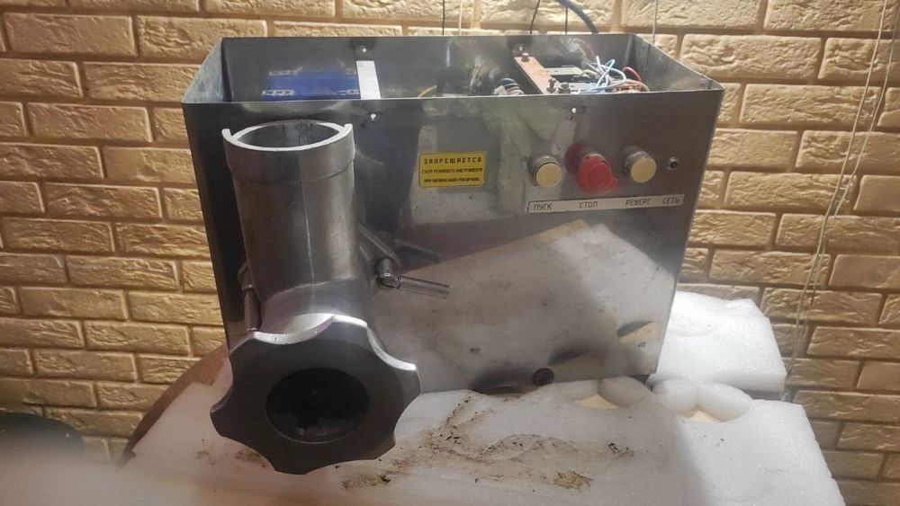 Продам м'ясорубку МІМ 300М