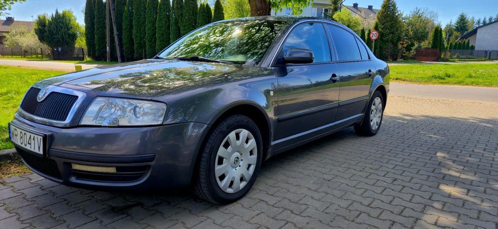 Skoda Superb Skoda Superb I z 2005 roku. Zadbana !