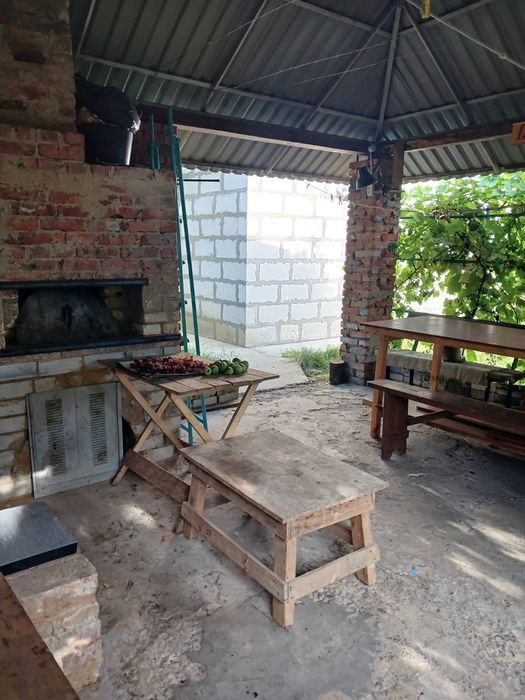 Помешкання на березі річки Десна та на УЗЛІССІ.