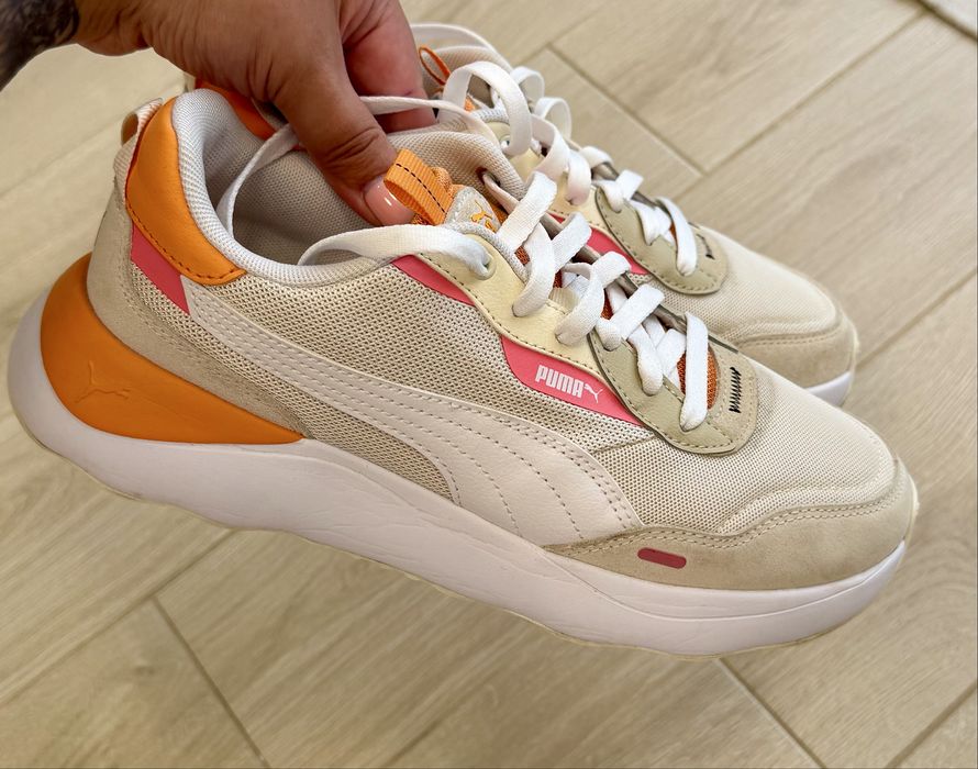 Жіночі кросівки Puma Runtamed Platform, р. 40.5 (26 см)