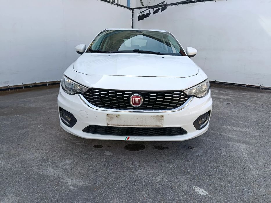 Frente completa FIAT Tipo Sedan (356_)