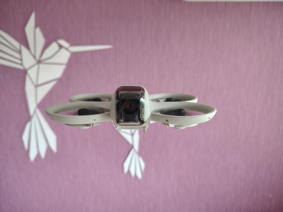 Селфі дрон Dji NEO