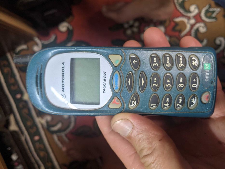 Ретро старі мобільні телефони