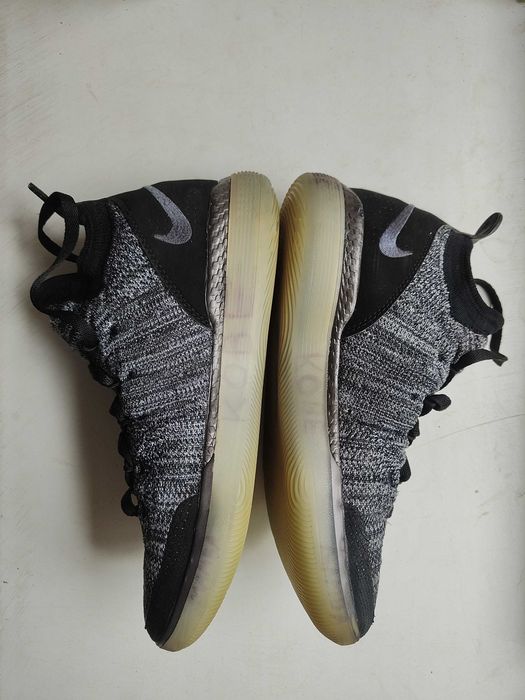 Баскетбольні кросівки Nike KD 11 оригінал AO2604-004