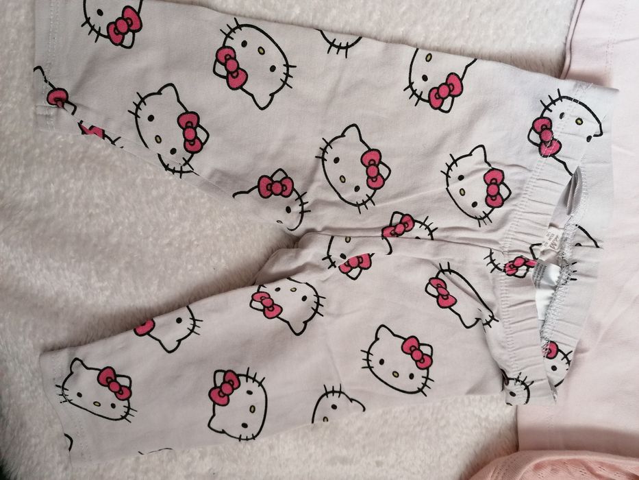 Zestaw ubranek Hello Kitty