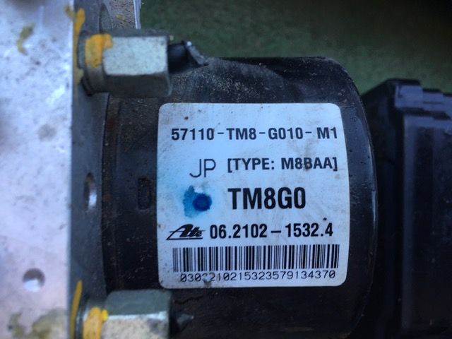 Honda Insight 2009 - Pompa ABS