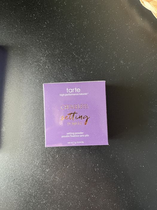 Tarte creaseless setting powder