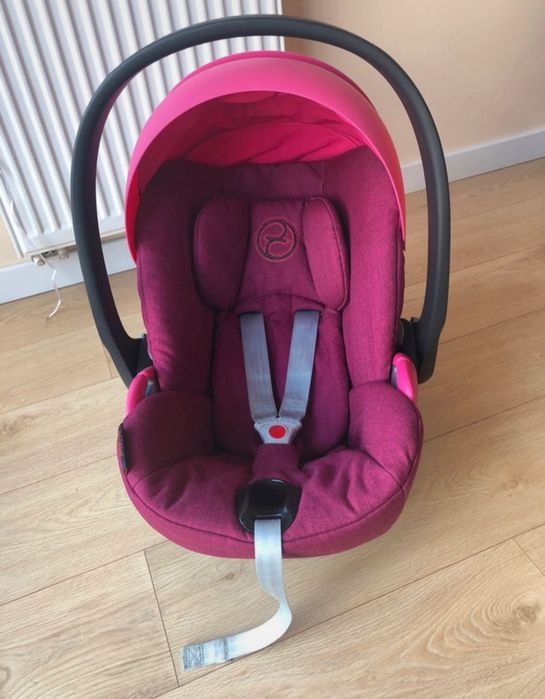 2 x Fotelik cloud z isize plus z wkładka niemowlęcą