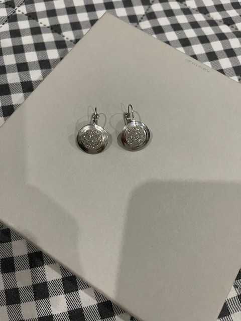 Brincos Prateados - Excelente Estado