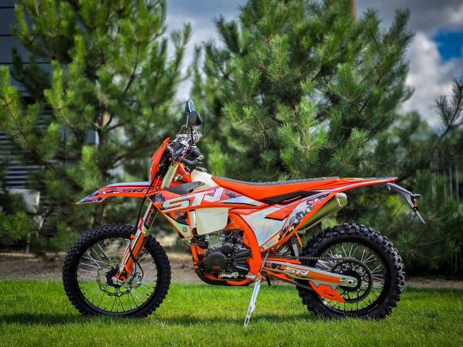 Краще та якісніше аналогів Мотоцикл STN V8 Enduro в АРТМОТО