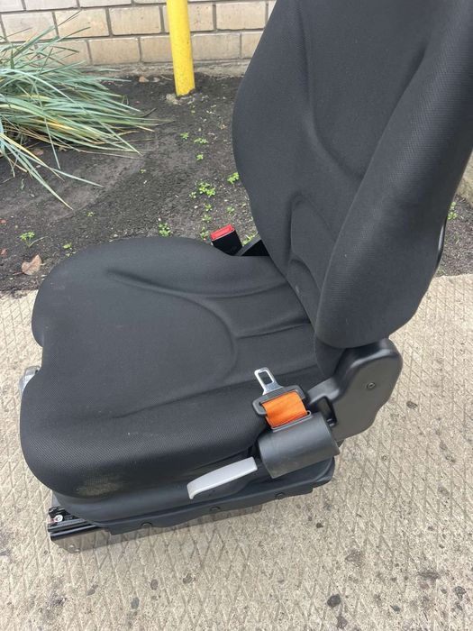 Продам сиденье Пилот маниту . Состояние  идеальное, новое.