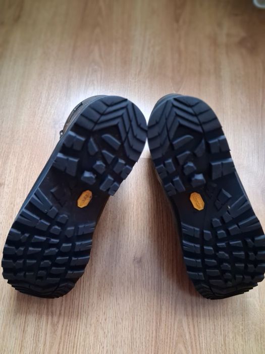 Продам LOWA Ranger III GTX. 
Оригінал.
