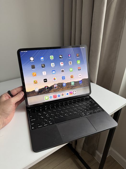 Ipad Pro m4 13” 2025 рік