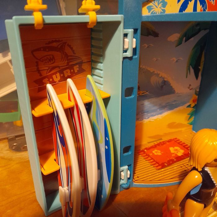 Cabana de praia e bonecos playmobil