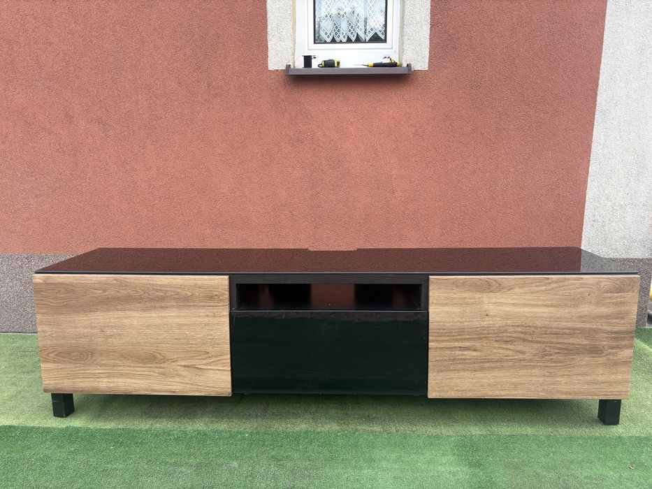 Szafka RTV Ikea czarne szklo