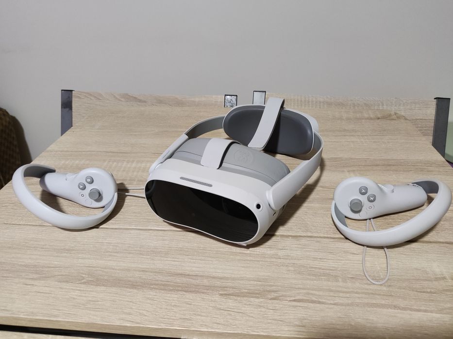 PICO 4 – Óculos VR | Como Novo + Caixa Original + Cabo 5m USB‑C