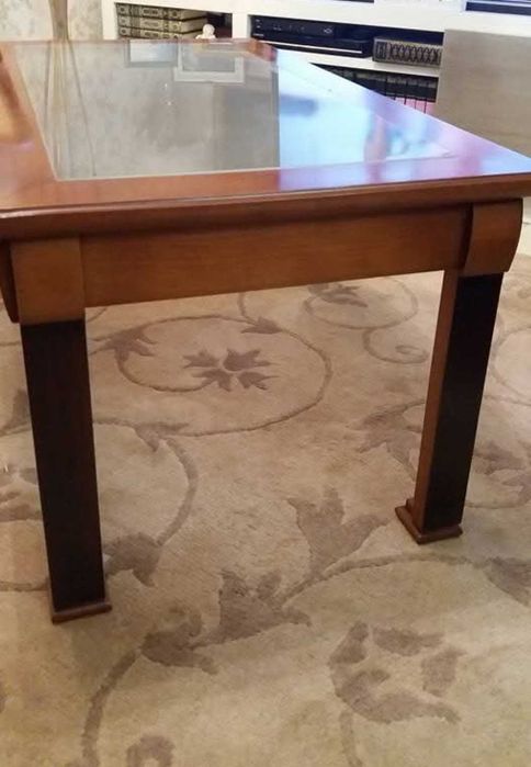 Mesa de centro em madeira