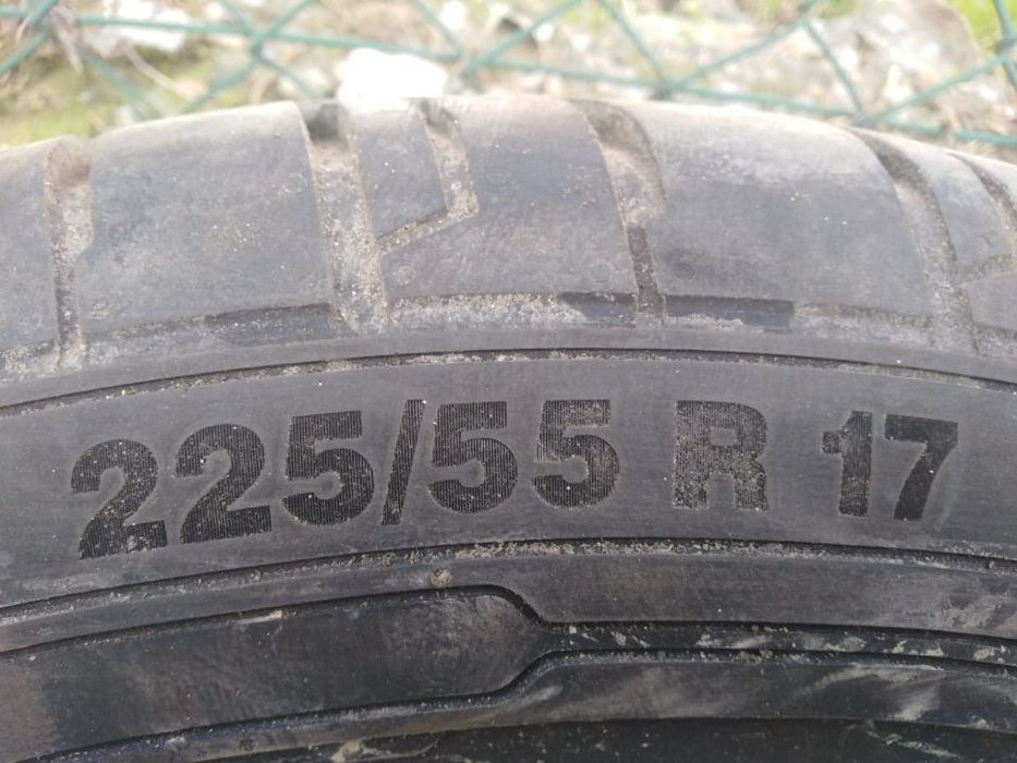 Jogo de jantes com pneus 255/55/R17 Mercedes R17
