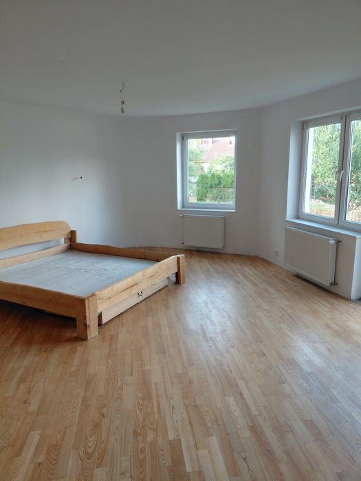 Dom do zamieszkania 4 sypialnie salon kuchnia