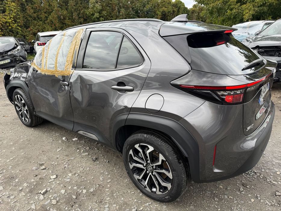 Toyota Yaris Cross HYBRYDA AUTOMAT bogate wyposażenie OKAZJA!