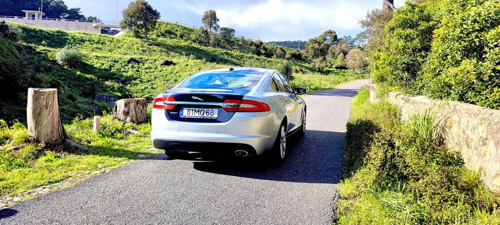Jaguar XF 2.2 D Premium Luxury