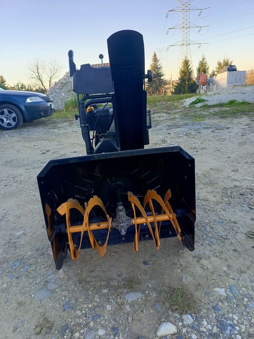 Sprzedam odśnieżarkę PARTNER