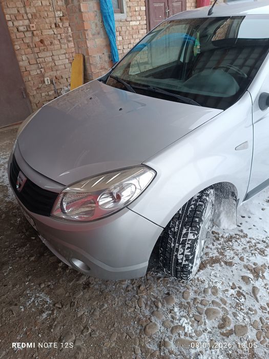Dacia sandero 2010 дизель 1.5