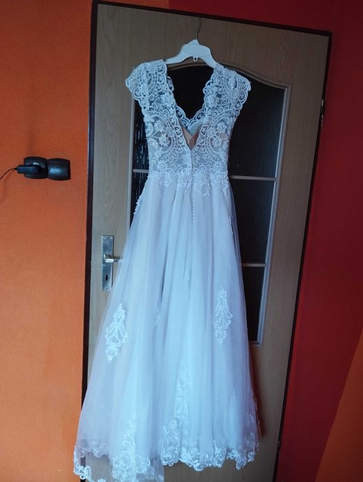 Suknia ślubna w stylu princess