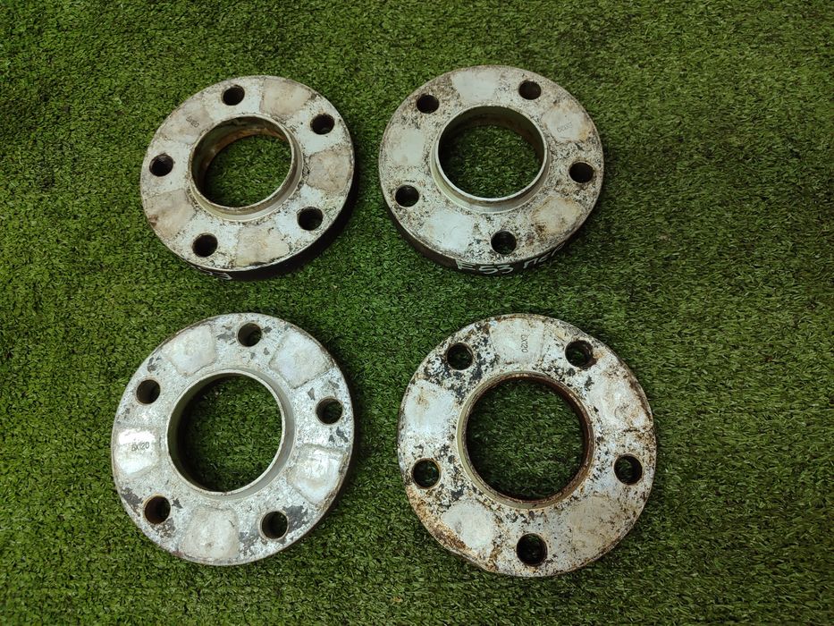 Проставки на колеса BMW X5 E53 колесные БМВ Х5 Е53 2см Разборка Розбор