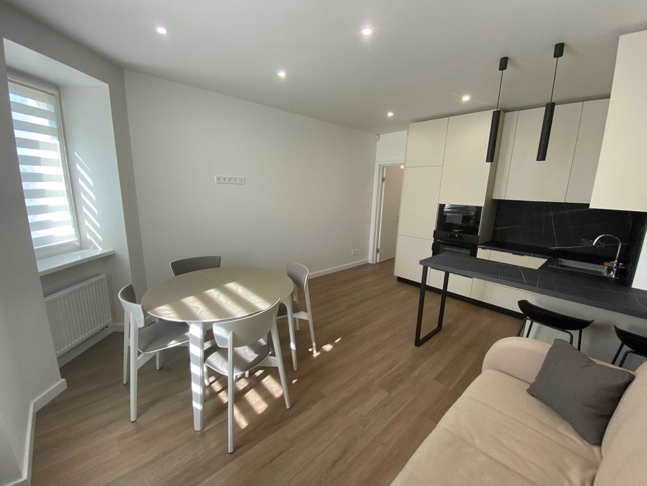 Продам 2 к.кв 70,3 м2, Центр Парк, ЖК "Сокольники" ул. Профессорская