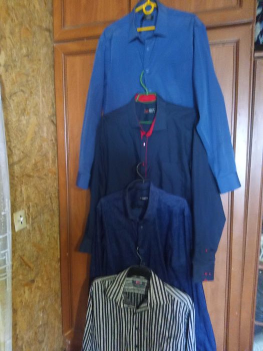 Два белоснежных комбинезона 5р/50размер Рубашки