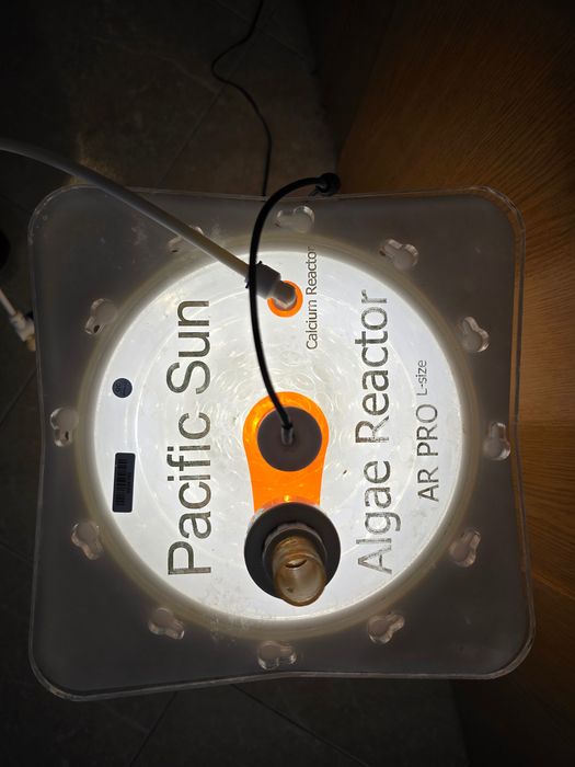 Reator de Algas Pacific Sun AR-PRO -L