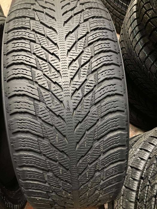 285/50 R20 Nokian Hakkapeliitta R3 116R