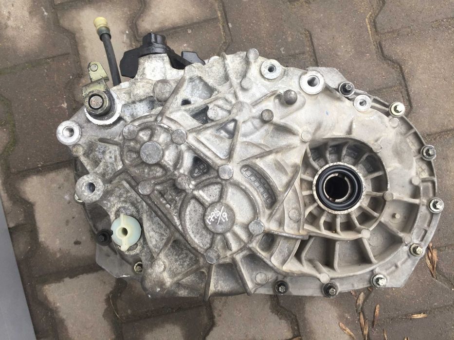 КПП Renault Trafic, Opel Vivaro, Mercedes Vito Трафік Віто Віваро 1.6