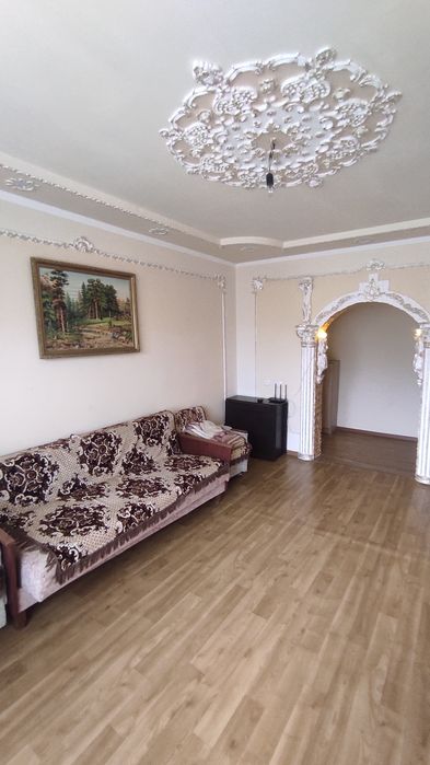 Продам 3 комн на левом берегу