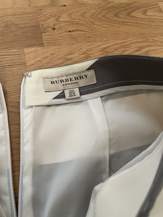Спідниця Burberry оригінал