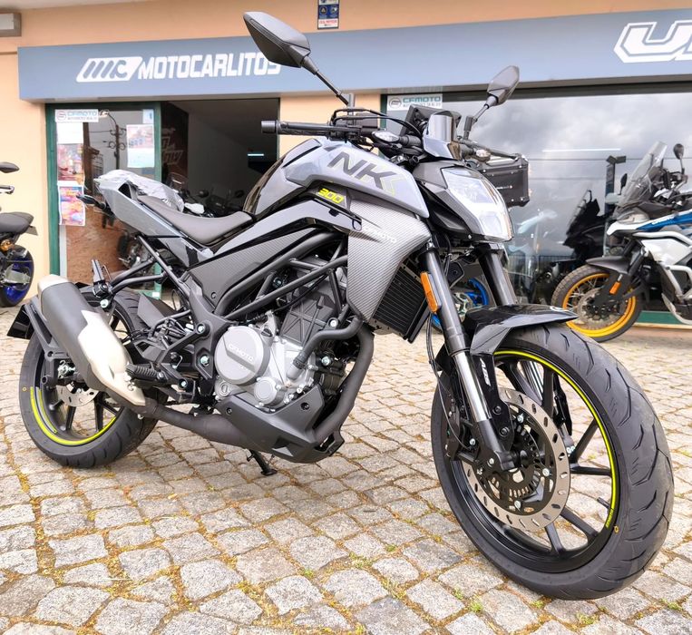 CF Moto 300NK A2 Naked CB/z/mt