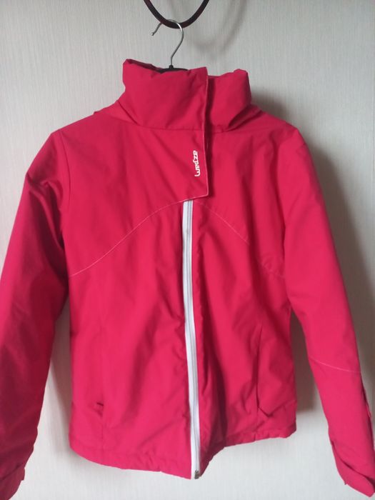 Демісезонна курточка на дівчинку