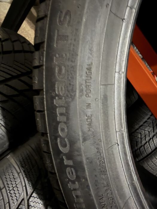 245/40 r21 Continental 4шт.